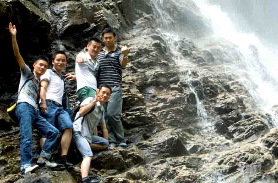 愛(ài)瑞特華中分公司廬山一日游