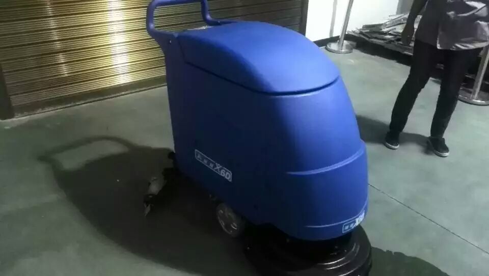 【企業快訊】寧德新能源集團再購4臺洗地機交機完畢！